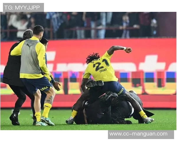 特拉布宗体育计划引进日本国脚前田大然与中村敬斗双双加盟