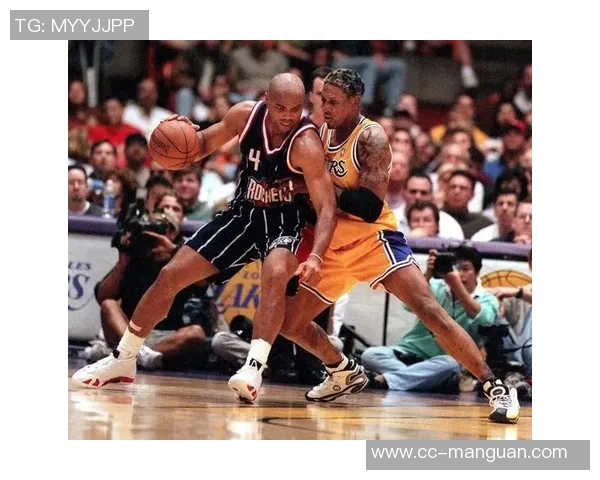 巴洛25分10篮板创队史新纪录自1990年巴克利后首位达成此成就 巴洛25分10篮板创队史新纪录自1990年巴克利后首位达成此成就